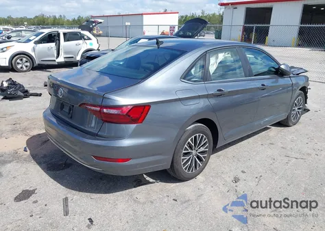 2021 Volkswagen Jetta 1.4T R-Line/1.4T S/1.4T Se из США, поврежденный, VIN 3VWC57BU7MM013061